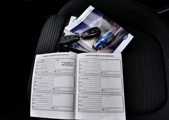 Ford Focus cena 63990 przebieg: 143600, rok produkcji 2019 z Cedynia małe 466